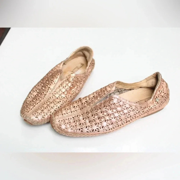 Pikolinos flats - Picture 2 of 9